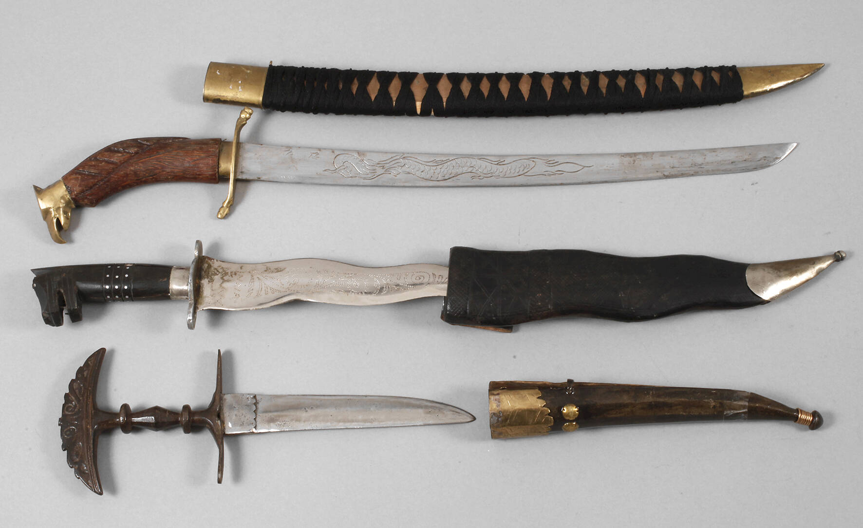 Drei orientalische Dolche
