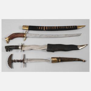 Drei orientalische Dolche