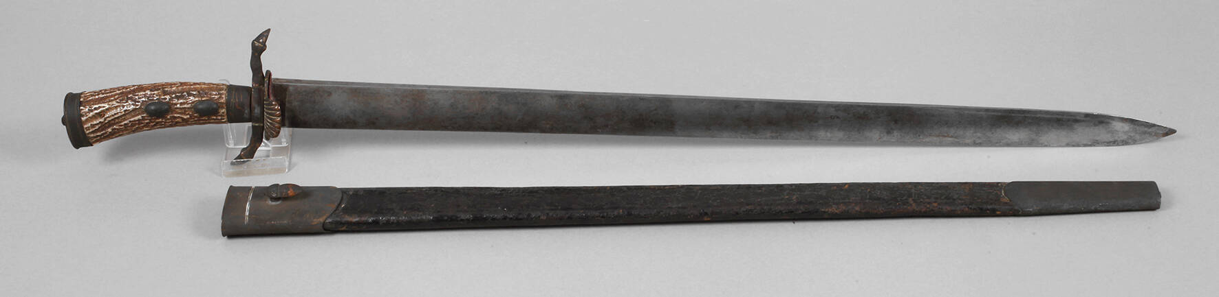 Jagddegen/überlanger Hirschfänger