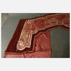 Dreiteiliger Prunkvorhang Historismus