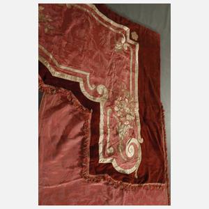 Dreiteiliger Prunkvorhang Historismus