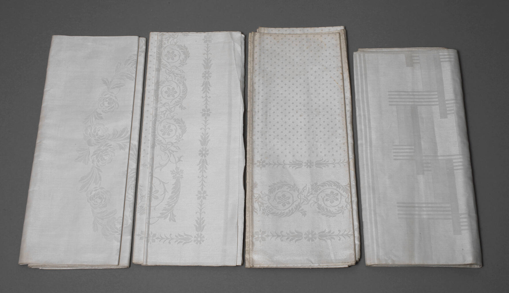 Konvolut Tischtücher
