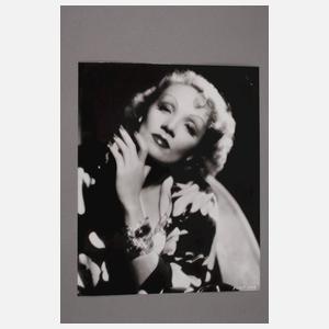 Zwei Fotos Roger-Viollet