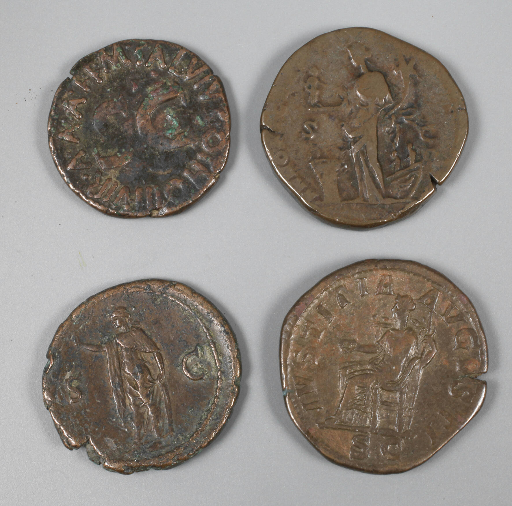 Vier römische Münzen