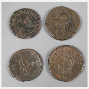 Vier römische Münzen