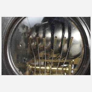 Stutzuhr mit Carillon William Webster