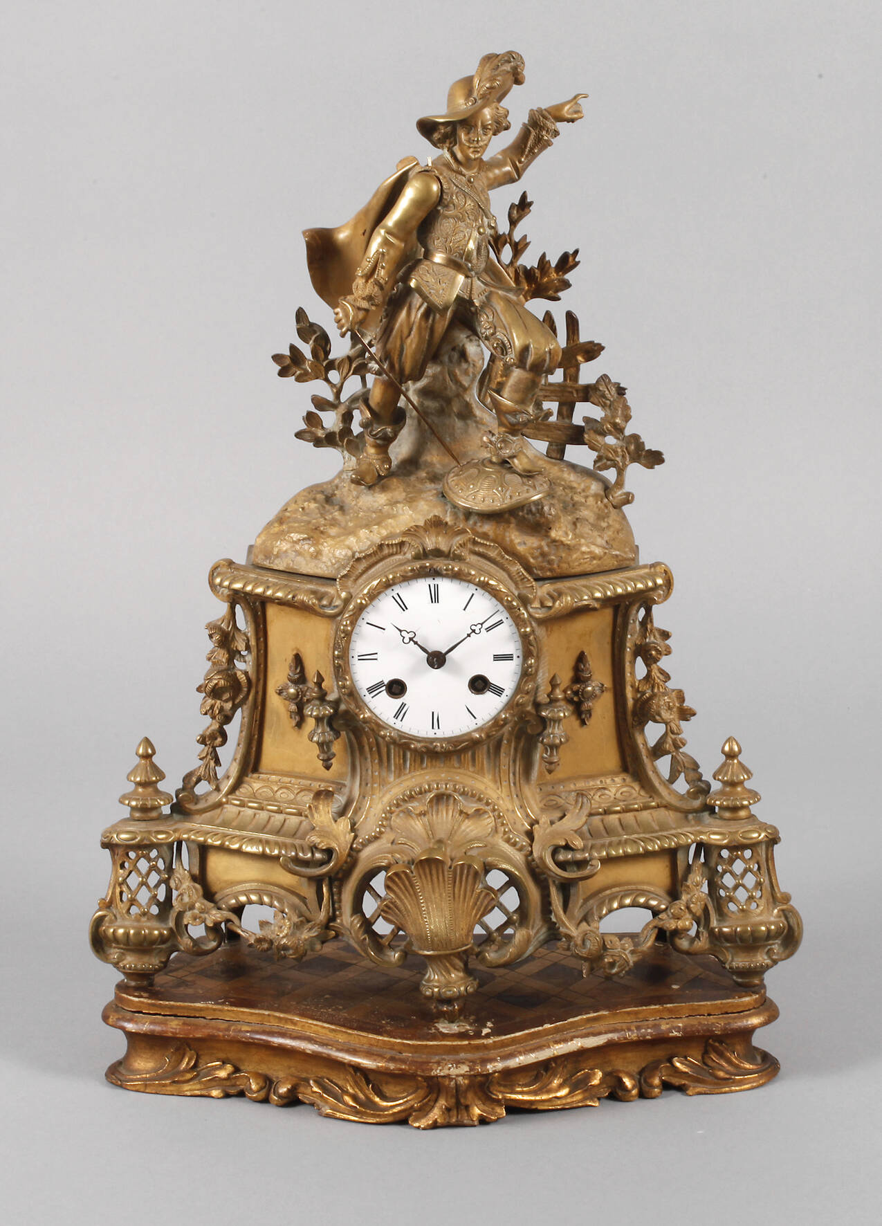 Figurenpendule Bronze