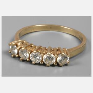 Damenring mit Brillanten