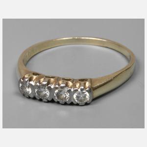 Damenring mit Brillanten