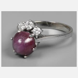 Damenring mit Sternrubin und Brillanten