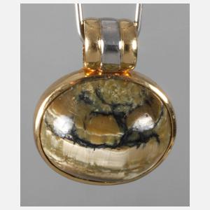 Anhänger mit Katzenauge