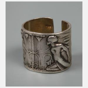 Ring mit ägyptischen Motiven