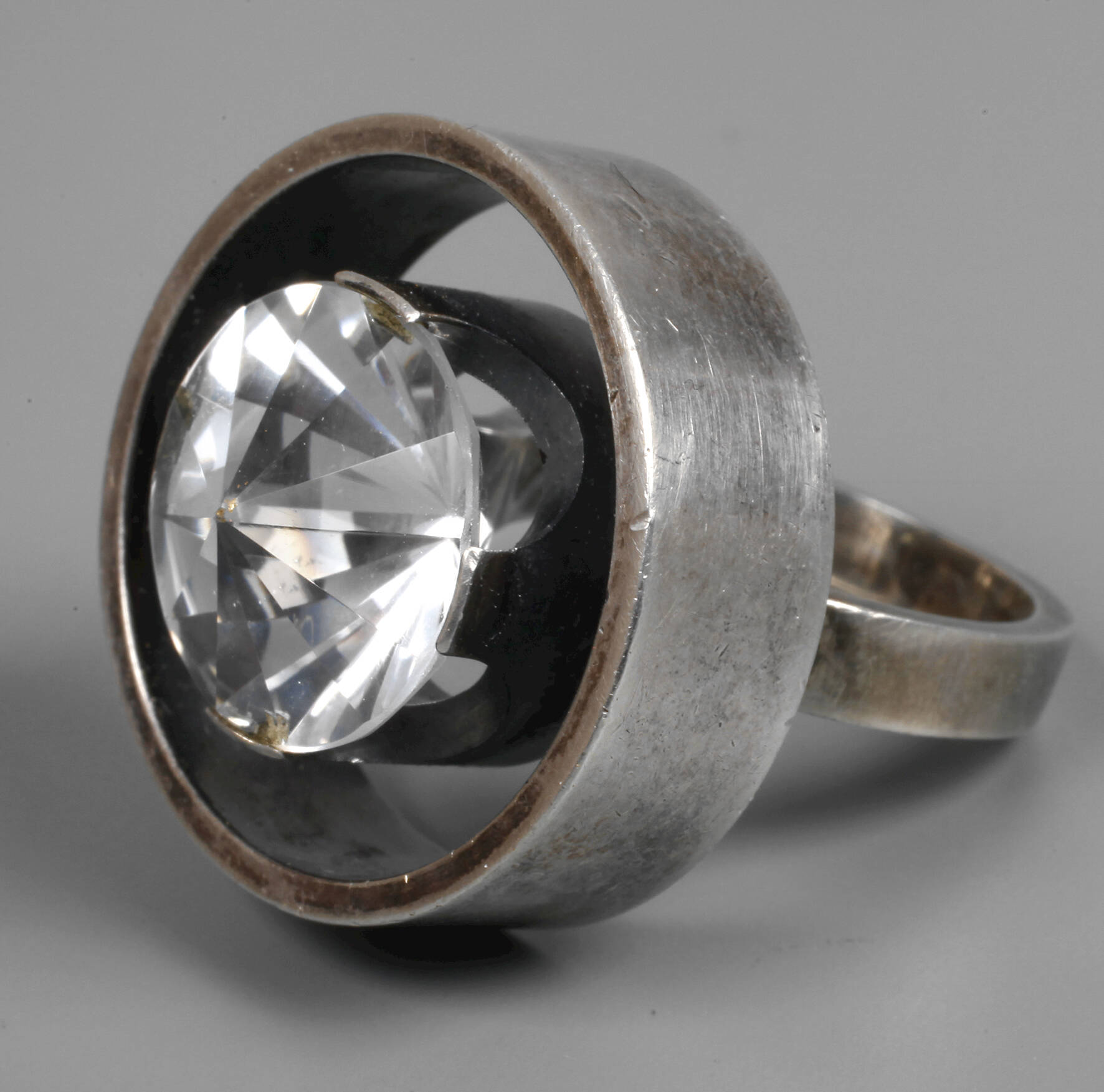 Großer Designerring