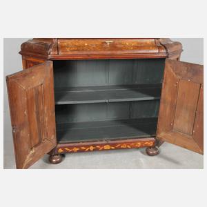 Vitrine im Barockstil