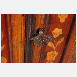 Vitrine im Barockstil