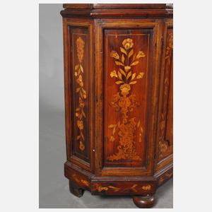 Vitrine im Barockstil