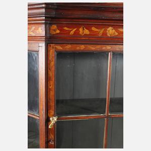 Vitrine im Barockstil