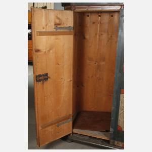 Bauernschrank Barock