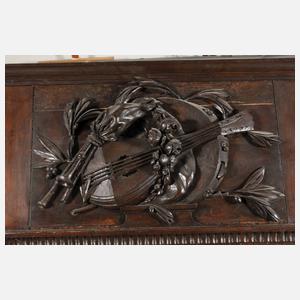 Großer klassizistischer Spiegel