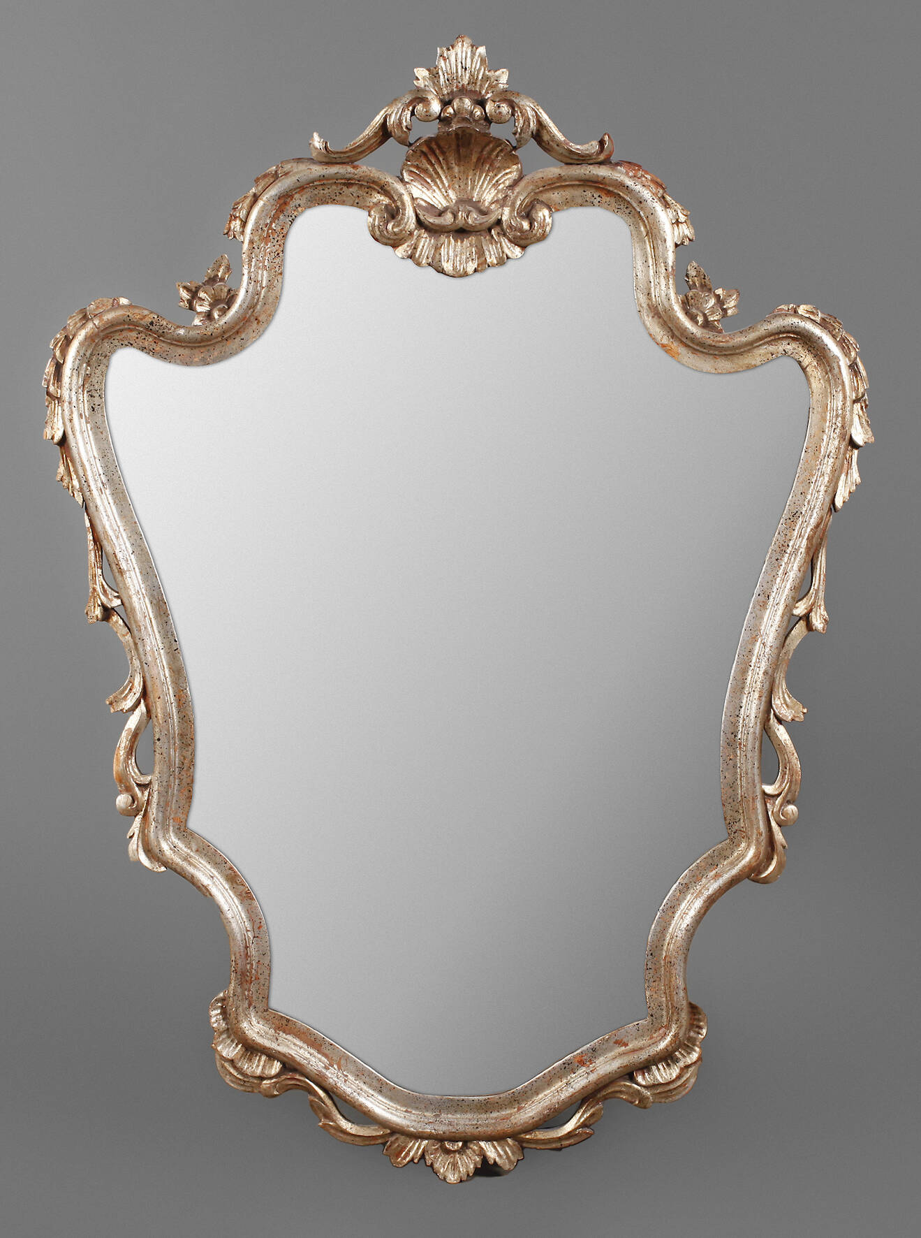 Wandspiegel im Barockstil