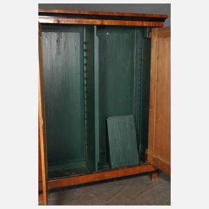 Kleiderschrank Biedermeier