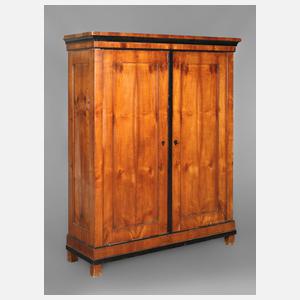 Kleiderschrank Biedermeier