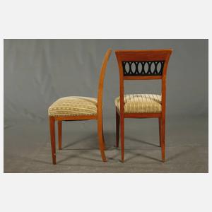 Elf Stühle im Biedermeierstil