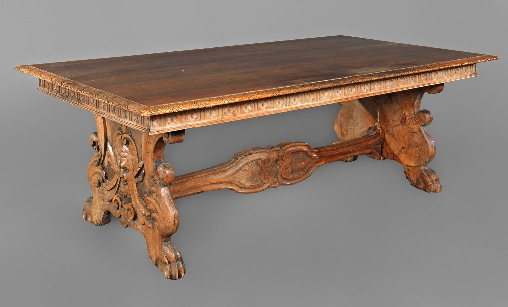 Großer Tisch Neorenaissance