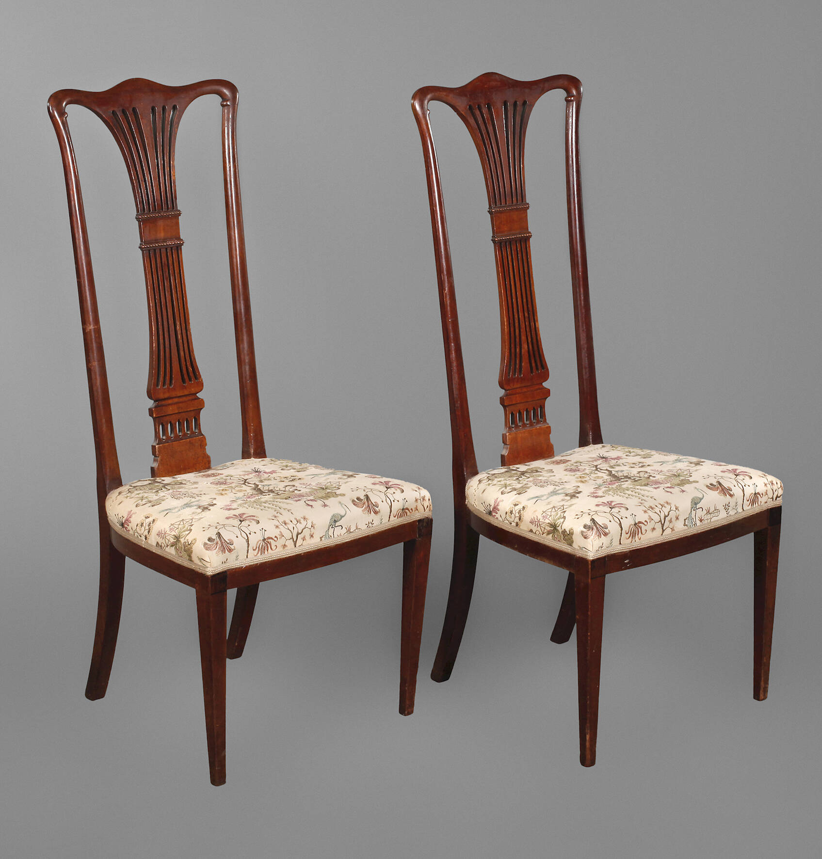 Paar Hochlehnstühle