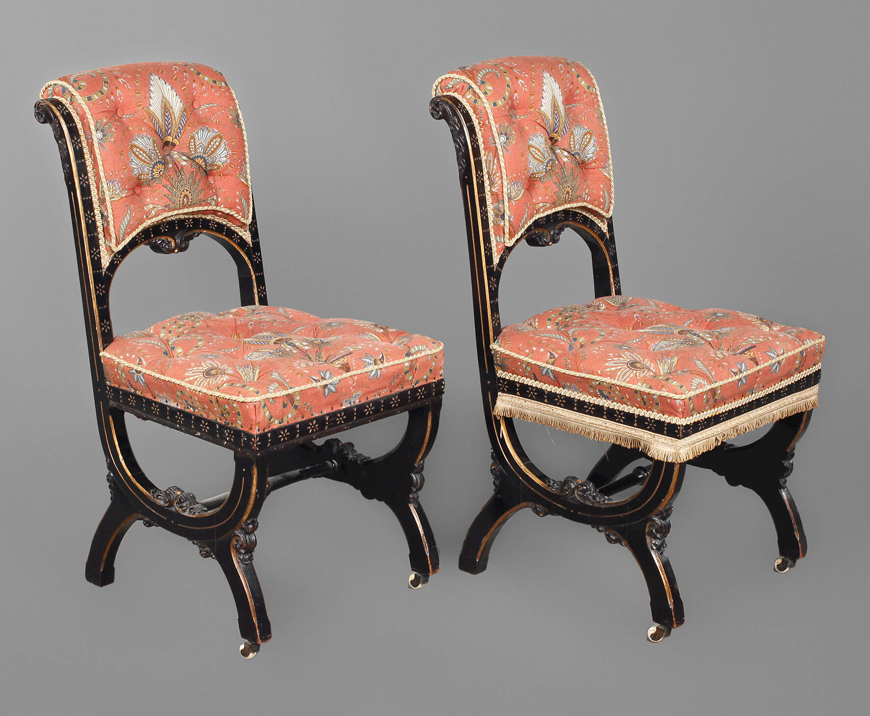 Paar Stühle Arts & Craft