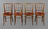 Vier Caféhausstühle