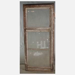 Großes Kastenfenster