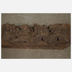 Drei beschnitzte Konsolen