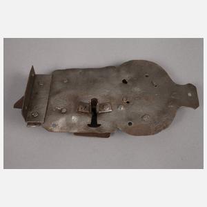 Drei Schrankschlösser Barock