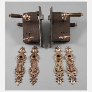 Zwei Drückergarnituren Historismus