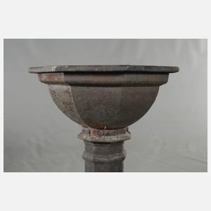 Eisengusspflanzschale