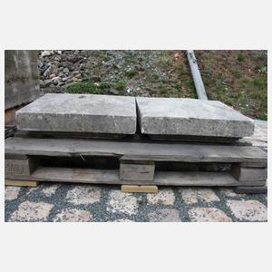 Paar Säulenabdeckungen