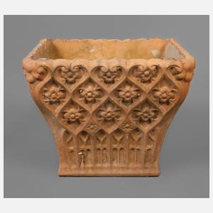 Großes Terrakottapflanzgefäß