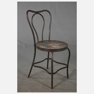 Fünf Gartenstühle Eisen