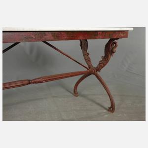 Klassizistischer Gartentisch