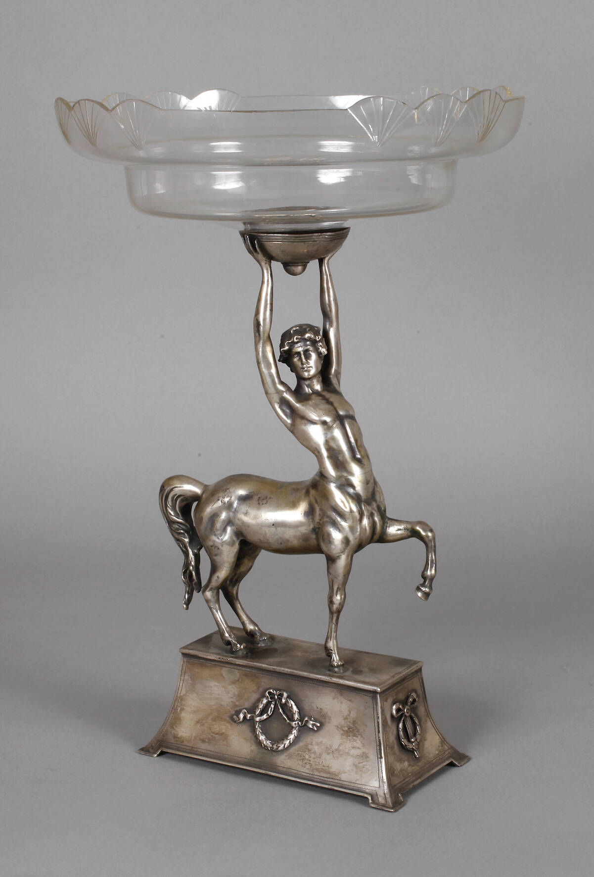 Tafelaufsatz Zentaur