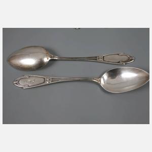 Zwölf Kaffeelöffel