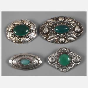 Vier Jugendstilbroschen