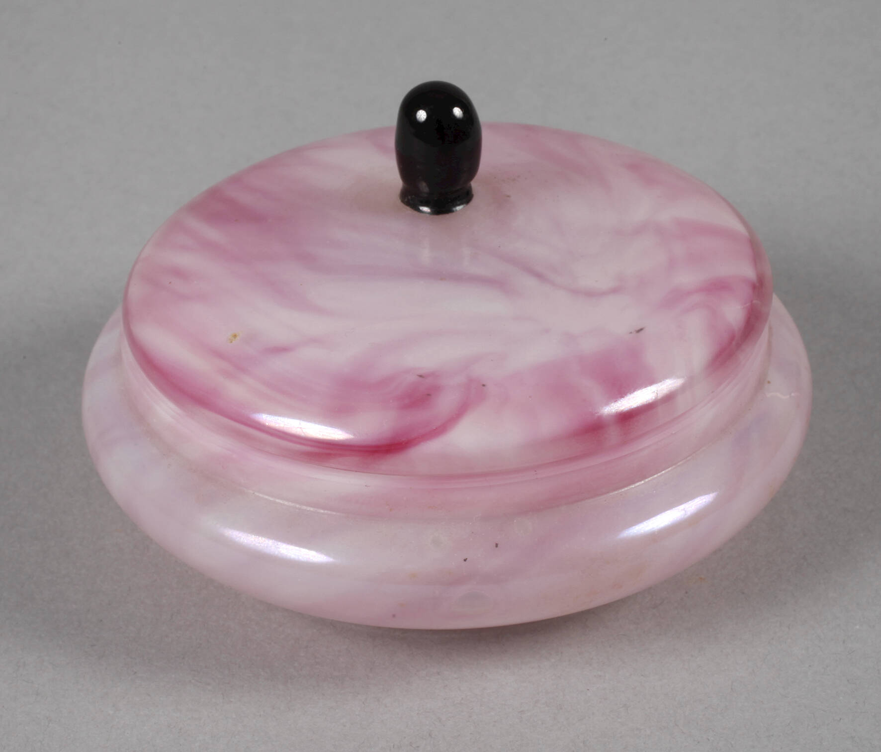 Deckeldose Jean Beck München