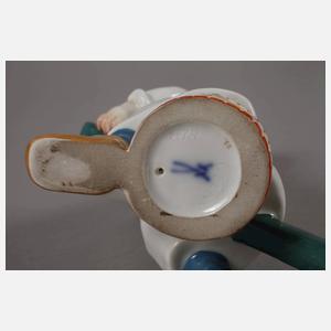 Meissen "Kind, auf einem Stecken reitend"