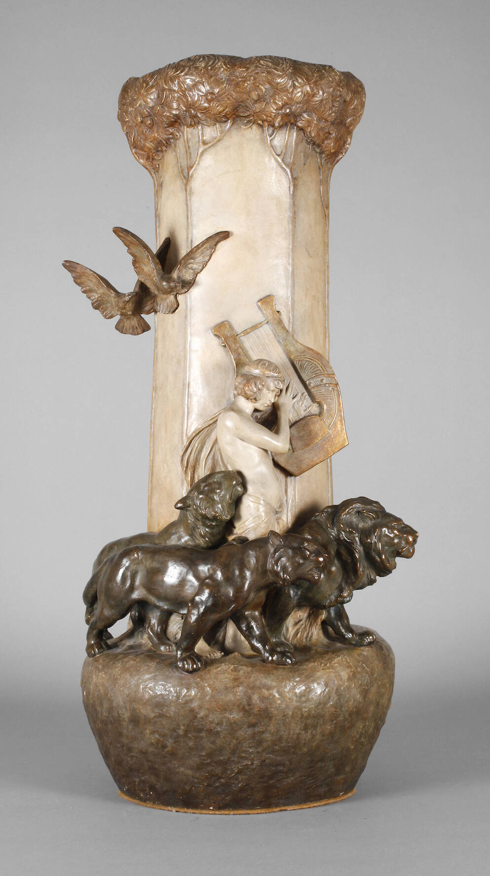 Goldscheider Wien große Vase "Orpheus mit Lyra"