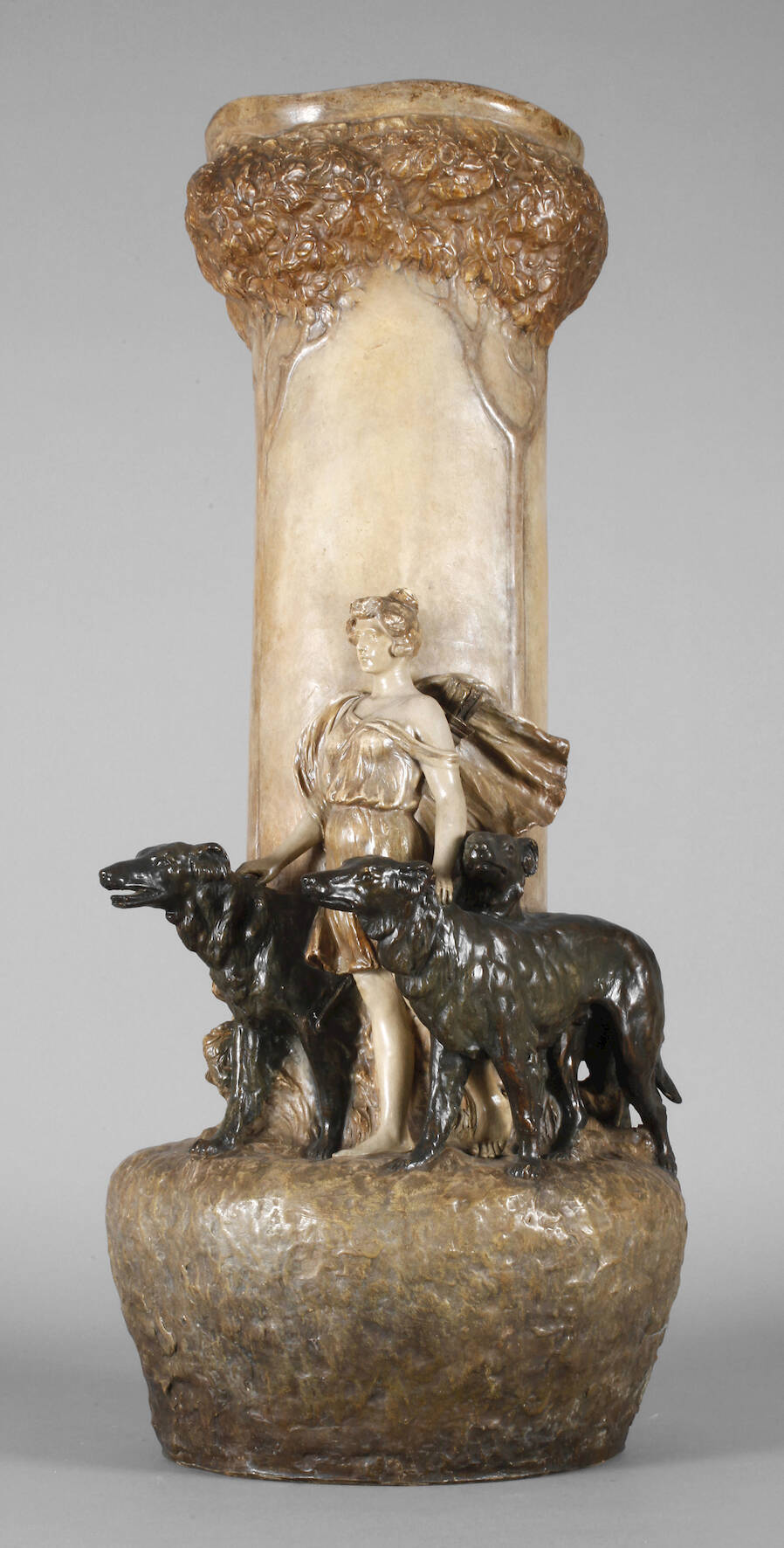 Goldscheider Wien große Vase Nymphe mit Windhunden
