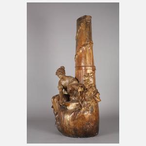 Goldscheider Wien große Bodenvase Frau am Brunnen