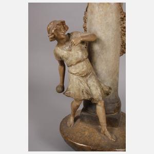 Goldscheider Wien zwei Vasen ballspielendes Paar