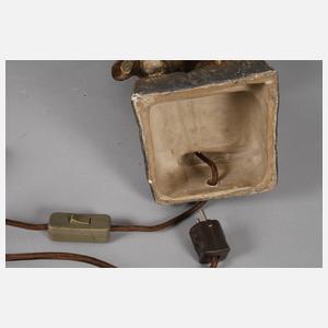 Goldscheider Wien Bursche als Nachtwächter